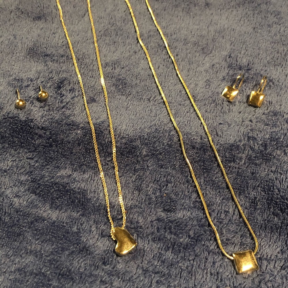 Lot of 2 Silver Necklaces & Silver Hook Earrings